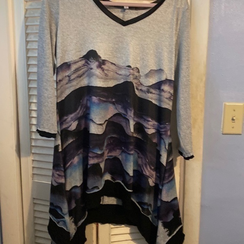 Clotheshead Womens Asymmetric Tunic top